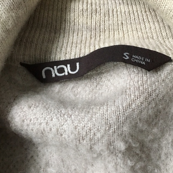 Nau Merino Wool 1/4 Zip Sweater Abstract Camo - Picture 7 of 8